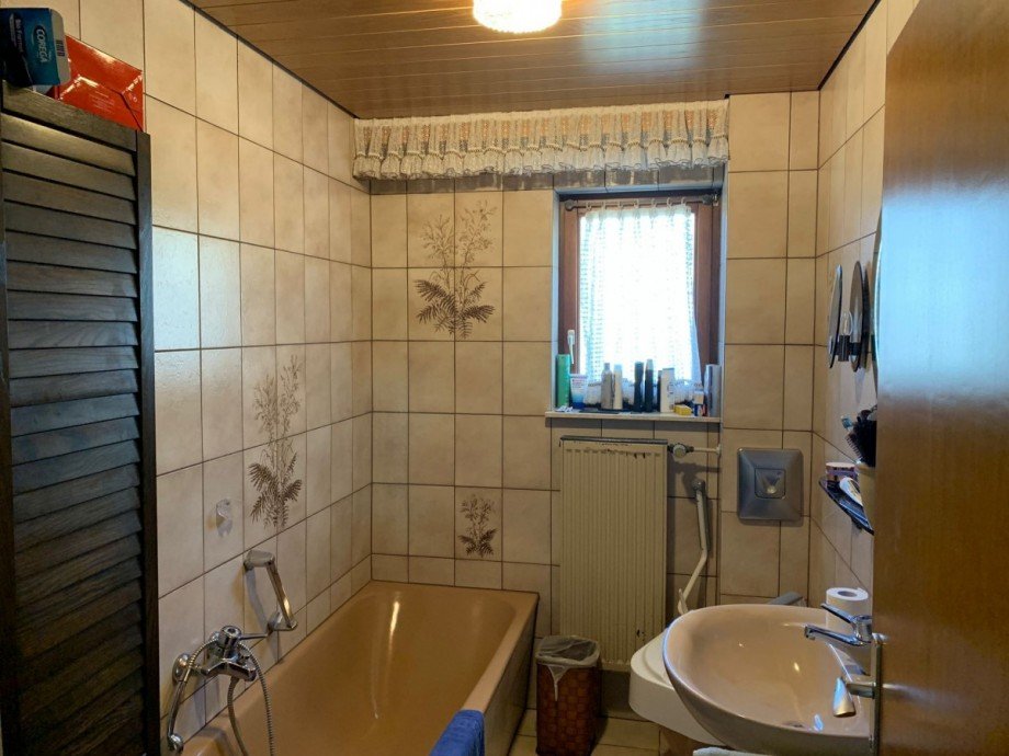 Badezimmer EG Einfamilienhaus Steinau an der Stra�e