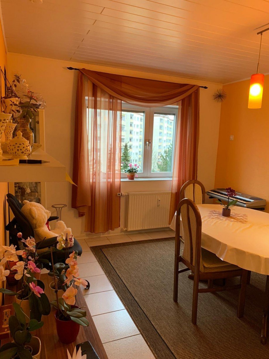 Kinderzimmer/Esszimmer Etagenwohnung Rodgau