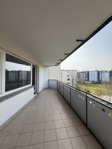 Balkon Ansicht 1.1 Gem�tliche 3-Zimmer Wohnung in Neu-Isenburg