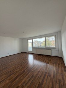 Wohnbereich 1.1 Gem�tliche 3-Zimmer Wohnung in Neu-Isenburg