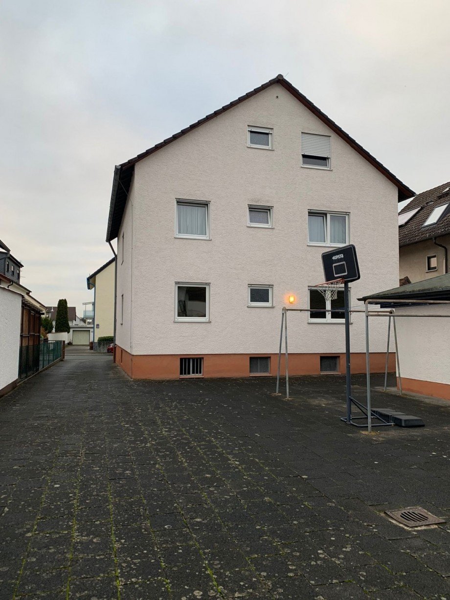 Haus/Hofansicht Erdgeschosswohnung Rodgau