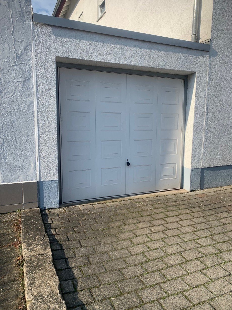 Garage mit Stellplatz Wohnung M�nster