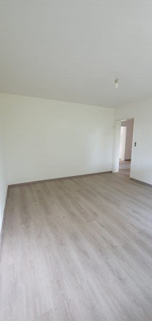 Schlafzimmer Renovierte Souterrain Wohnung direkt am Feldrand