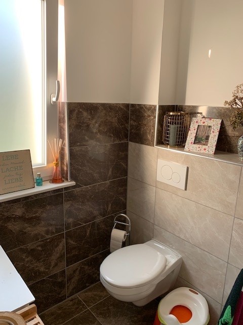 Badezimmer Erdgeschosswohnung Offenbach
