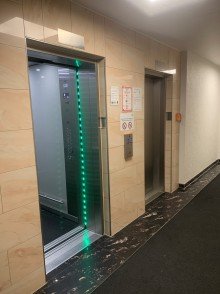Aufzug Leben im Herzen von Offenbach