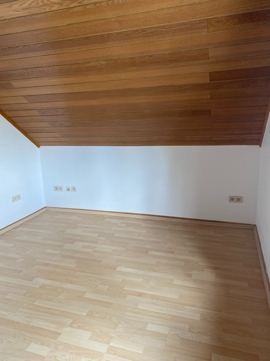 Kinderzimmer Dachgeschosswohnung Sch�neck