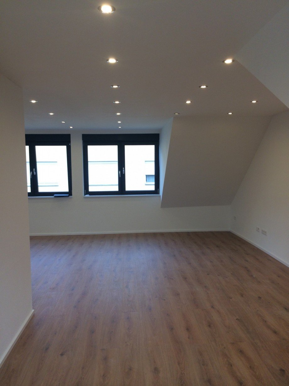Wohnbereich Dachgeschosswohnung Frankfurt am Main - H�chst