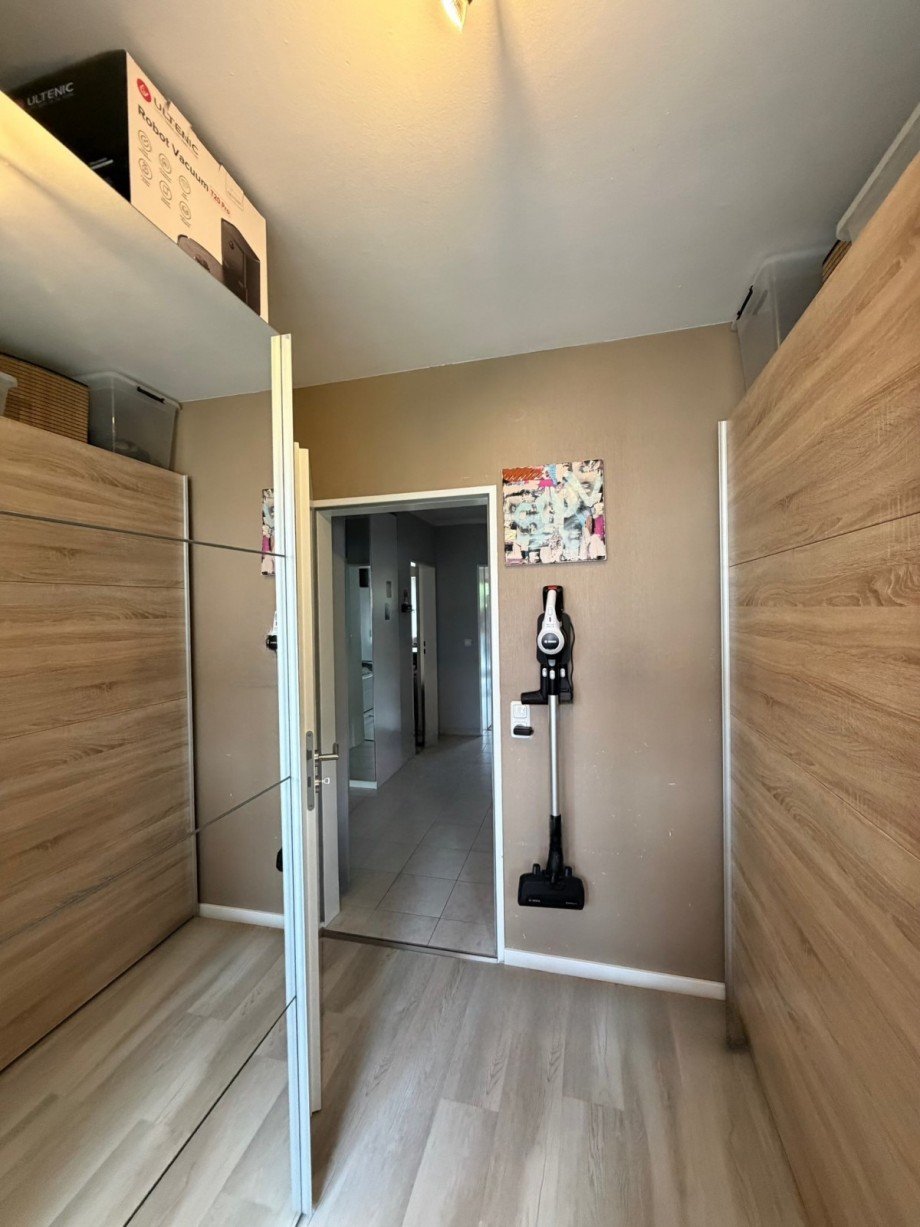 Zimmer 2. Wohnung Rodgau