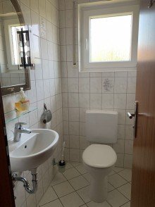 G�ste WC Eigentumswohnung mit Hobbyraum in Obertshausen