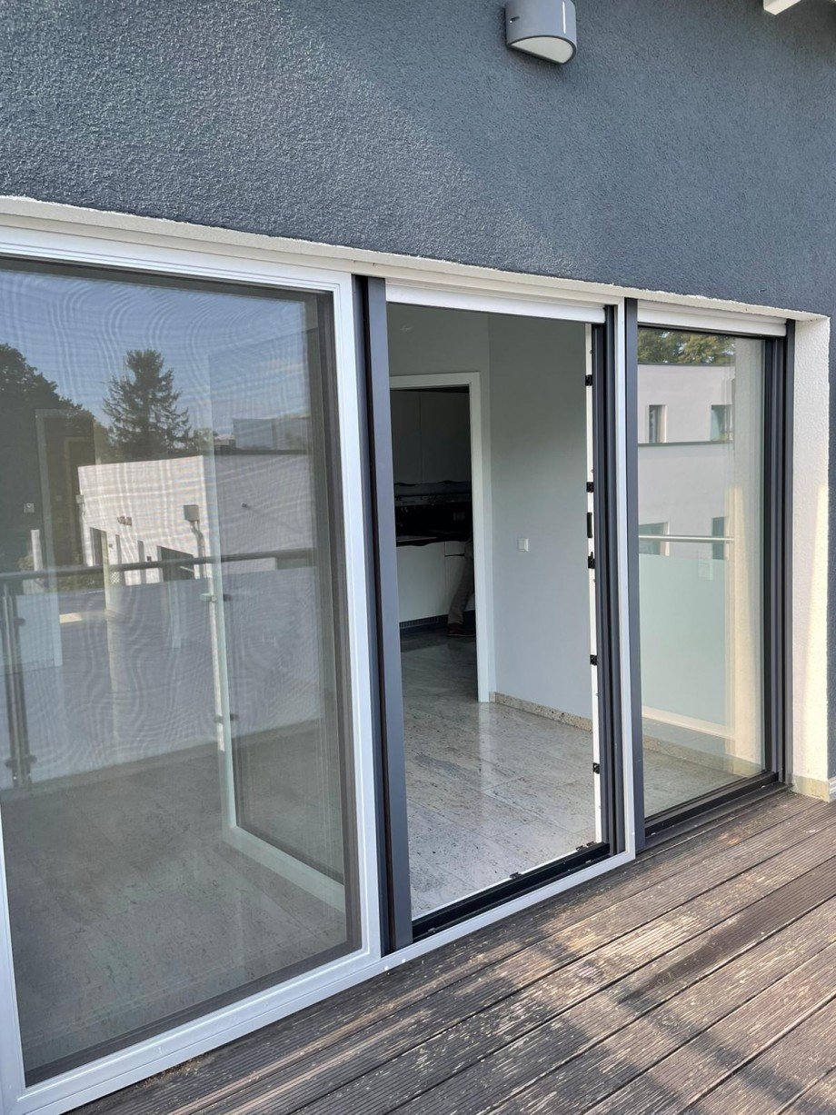 Balkon Wohn/-Esszimmer Etagenwohnung Offenbach am Main