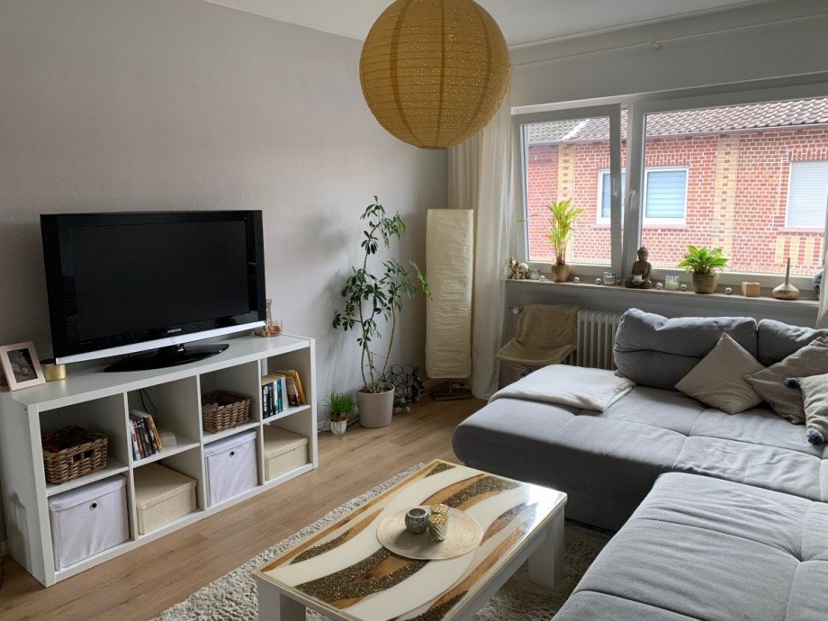 Wohnzimmer OG Rechts Mehrfamilienhaus Freigericht