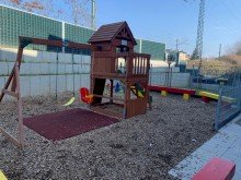Spielplatz Neuwertige 3 Zimmer Erdgeschosswohnung in zentraler Lage