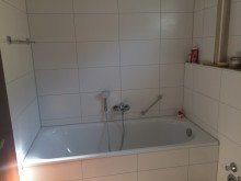 Badezimmer 2,5 Zimmer Wohnung mit Balkon in ruhiger Lage von Offenbach Bieber