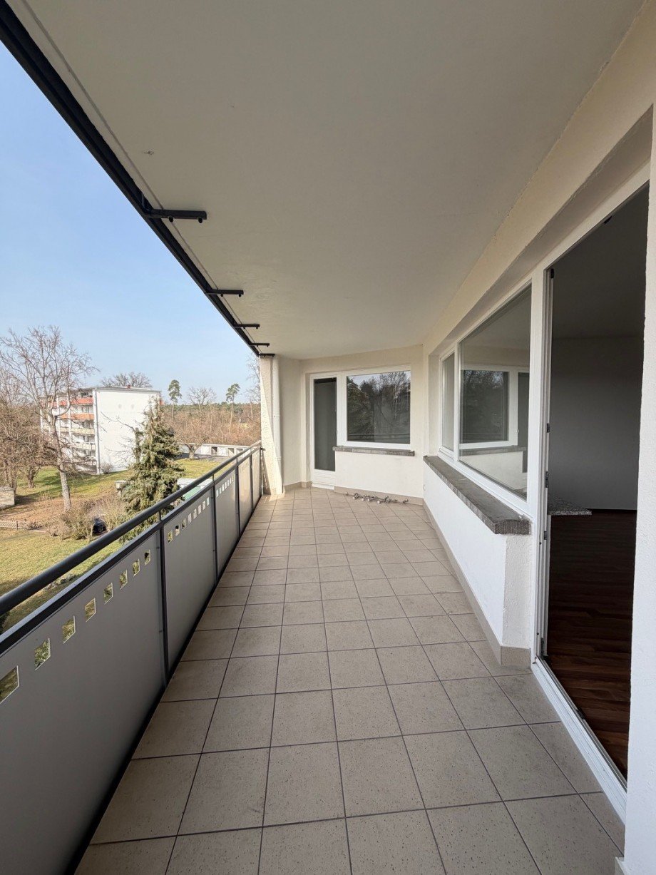 Balkon Ansicht Wohnung Neu-Isenburg