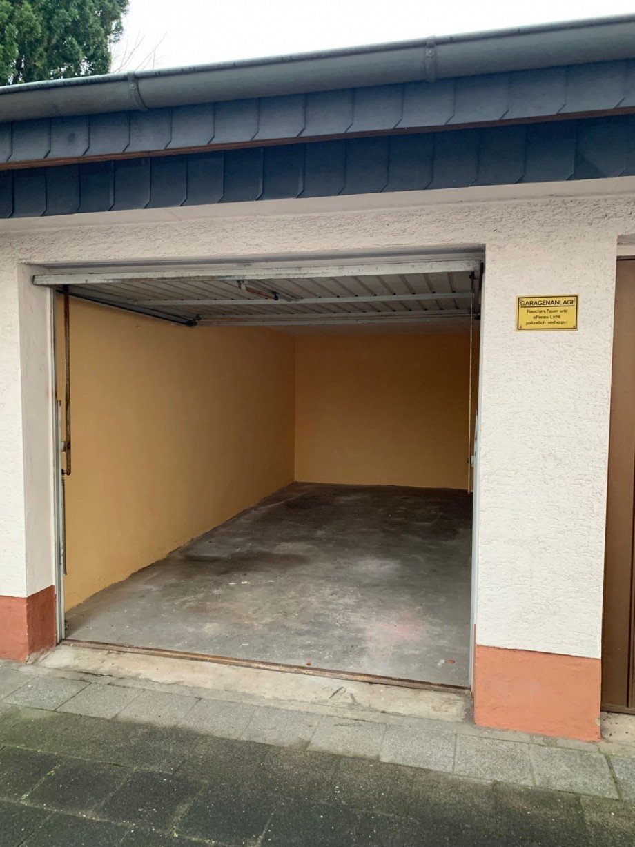 Garage Erdgeschosswohnung Rodgau