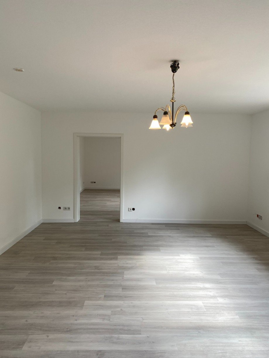 Wohnzimmer Souterrainwohnung Sch�neck