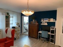 Wohnzimmer Neuwertige 3 Zimmer Erdgeschosswohnung in zentraler Lage