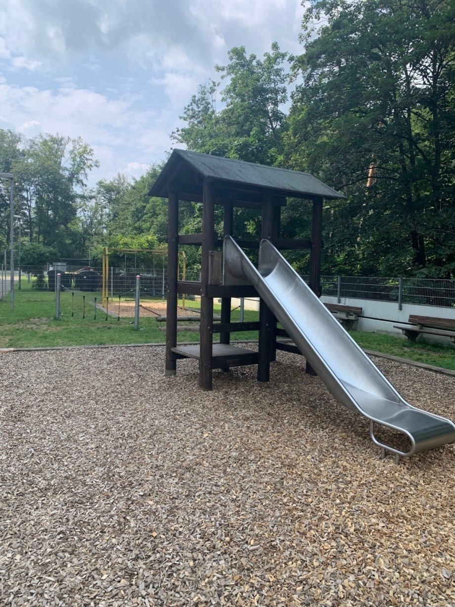 Spielplatz Etagenwohnung Heusenstamm