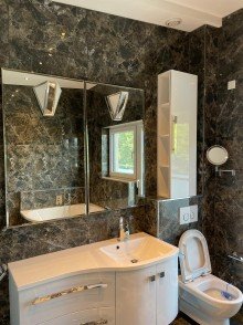 Badezimmer Gehobene 3 Zimmer Wohnung in begehrter Wohnlage