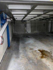 Autostellplatz Charmante 2- Zimmer-Wohnung in Gro�-Zimmern