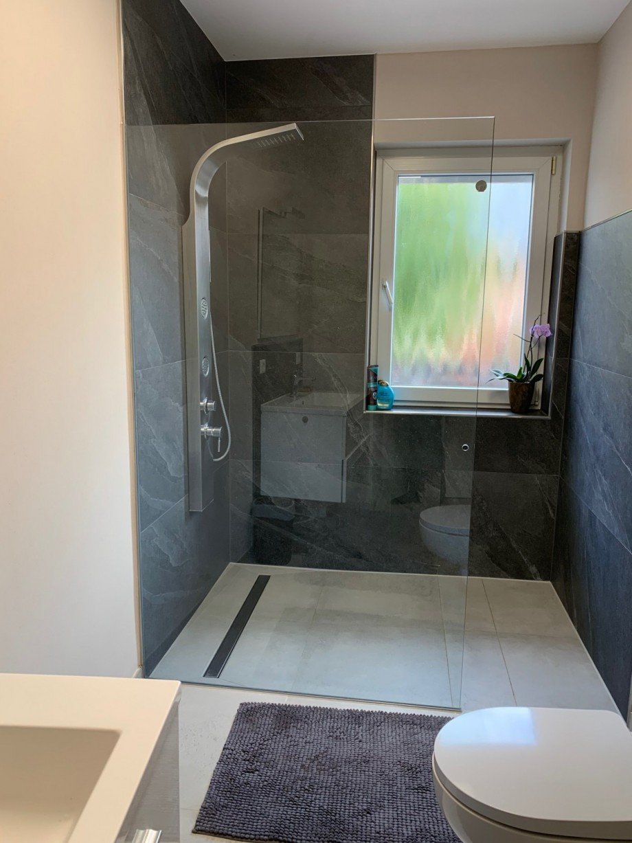 Badezimmer EG Mehrfamilienhaus Freigericht