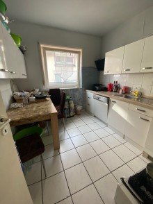 K�che Charmante 2- Zimmer-Wohnung in Gro�-Zimmern