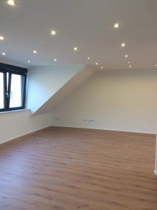 Wohnbereich Sanierte 1 Zimmer Wohnung inkl. Einbauk�che