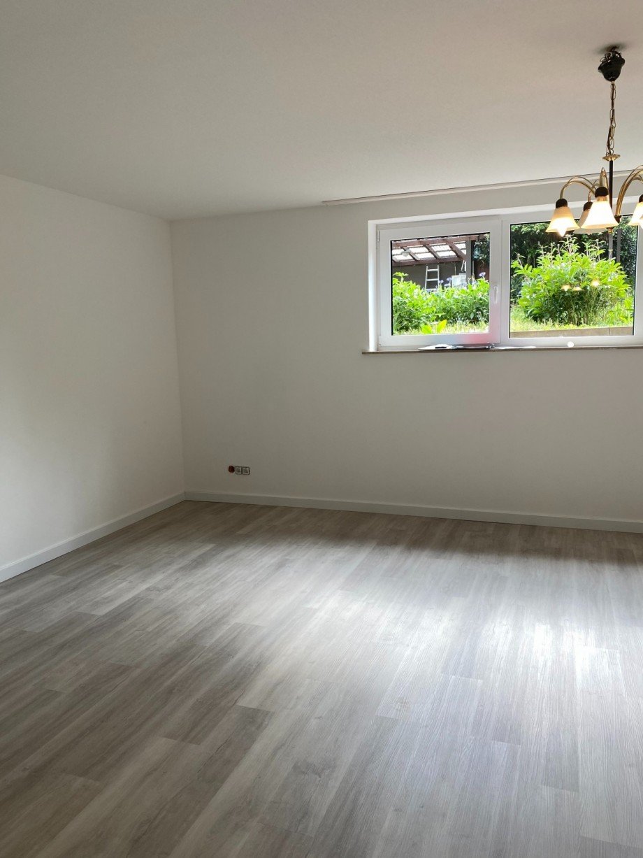 Wohnzimmer Souterrainwohnung Sch�neck
