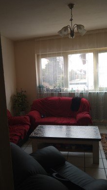 Wohnzimmer Charmante 2- Zimmer-Wohnung in Gro�-Zimmern