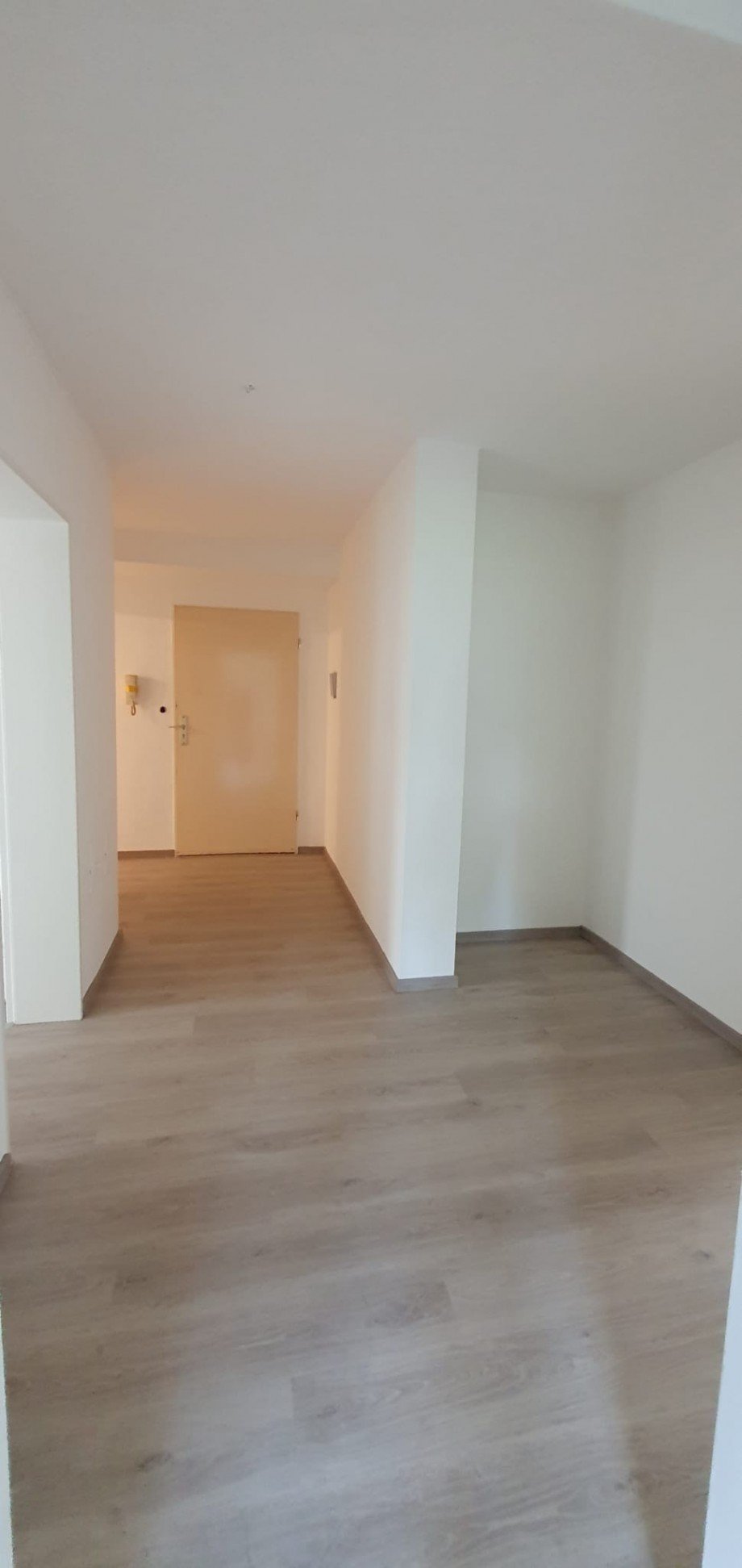 Flur Souterrainwohnung Rodgau