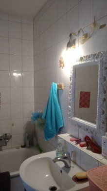 Badezimmer Charmante 2- Zimmer-Wohnung in Gro�-Zimmern