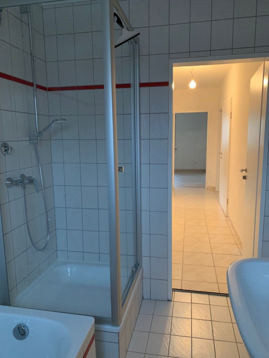 Badezimmer Erdgeschosswohnung Rodgau