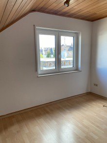 Kinderzimmer Helle gro�z�gige Dachgeschosswohnung